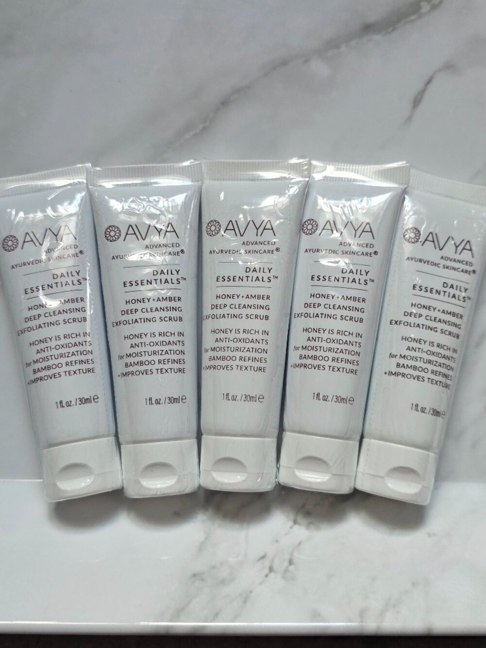 5 AVYA Honey + Amber Deep Cleansing Exfoliating Scrub (1 oz. each/SEALED)